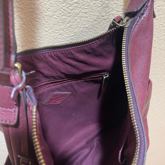 Fossil 1954  Maroon leather crossbody bag - Picture 13 of 14